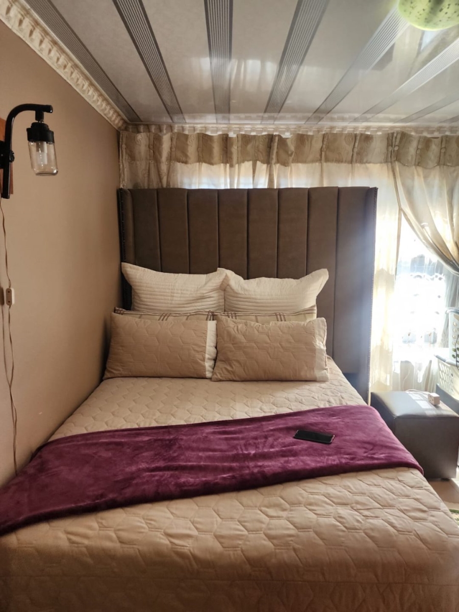 2 Bedroom Property for Sale in Jouberton North West